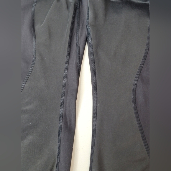 Lululemon Wunder Under High-Rise Tight *Shine 28" in Black - Size 6 - Picture 9 of 15